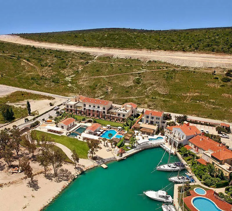 אלאקאטי Antmare Hotel
