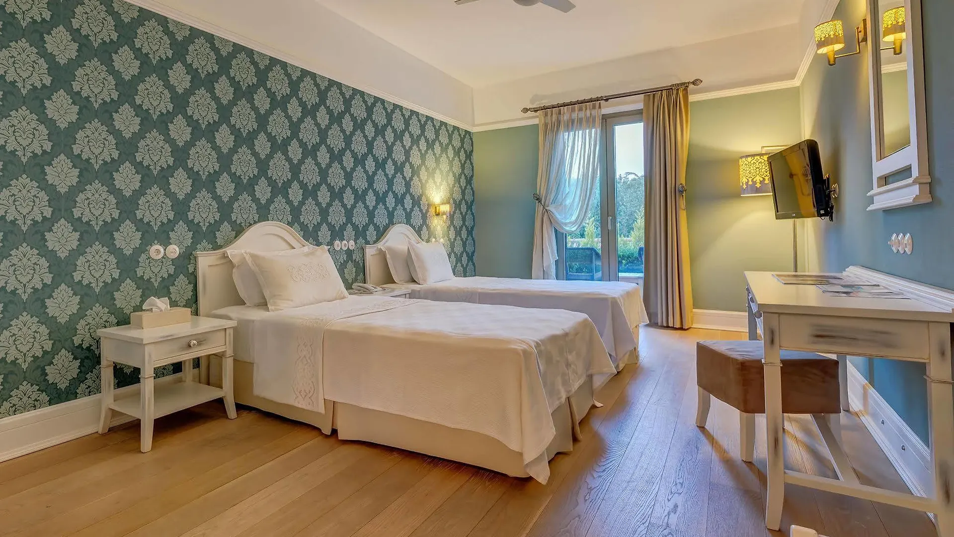 אלאקאטי Antmare Hotel 3*,
